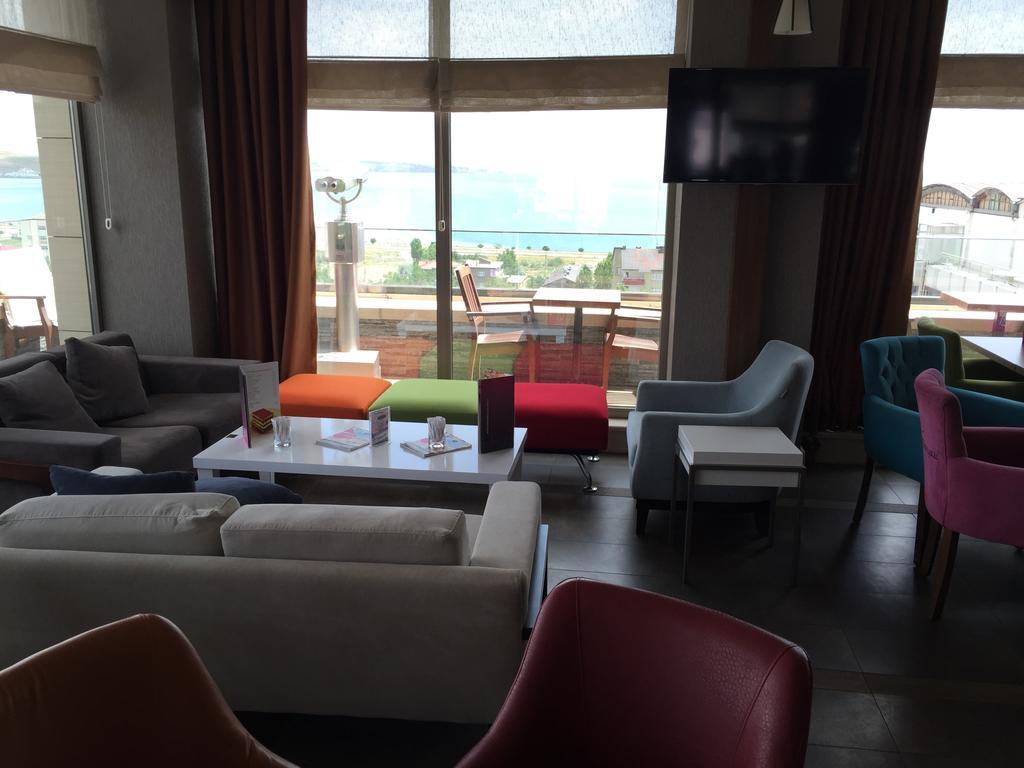 The Crater Hotel Tatvan Ngoại thất bức ảnh