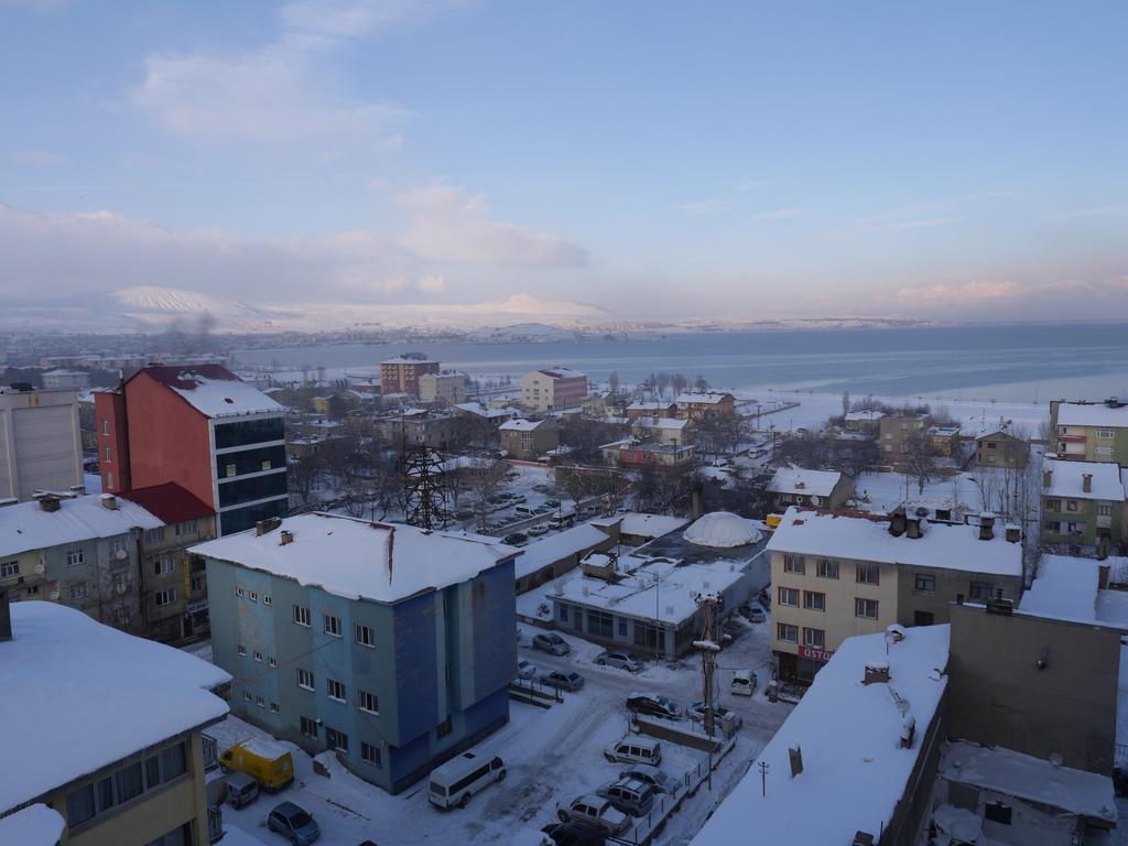 The Crater Hotel Tatvan Phòng bức ảnh
